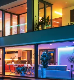 Lee Valley 32' Color-Controlled RGB+W LED Tape Light Set, 60+60 LEDs/m