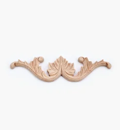 Lee Valley 10" Hand-Carved Horizontal Appliqué