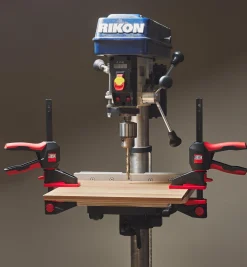 Lee Valley 360° Trigger Clamps