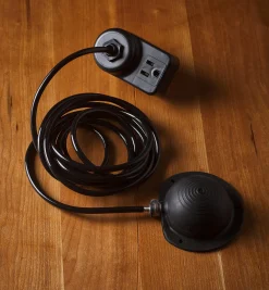 Lee Valley Air-Actuated Foot Switches