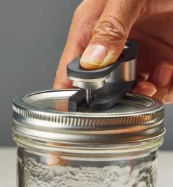 Lee Valley Airtender Food Vacuum-Storage Starter Set