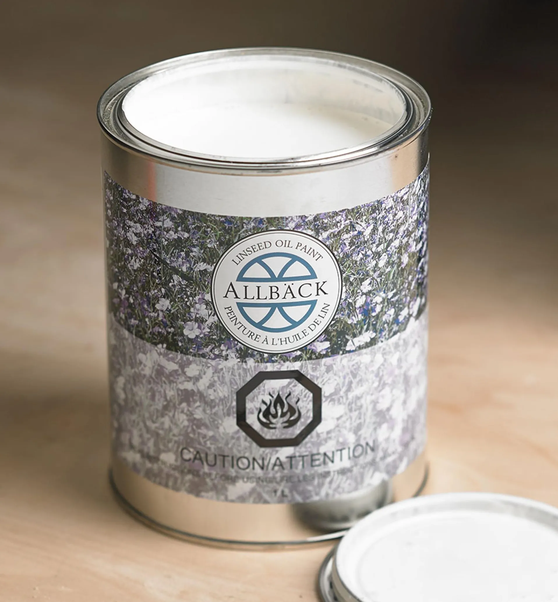 Lee Valley Allbäck White Linseed Oil Paint