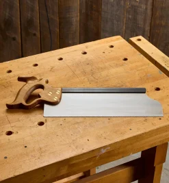 Lee Valley Bad Axe Left-Hand No. 9 Precision Tenon Saw