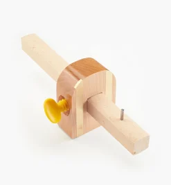 Lee Valley Beech Marking Gauge
