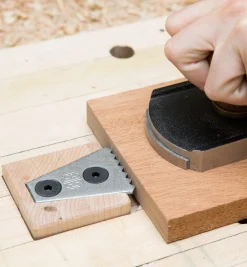 Lee Valley Benchcrafted Planing Stop