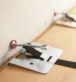 Lee Valley Bessey Flooring Strap Clamp