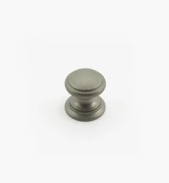 Lee Valley Bevelled Brass Round Knobs