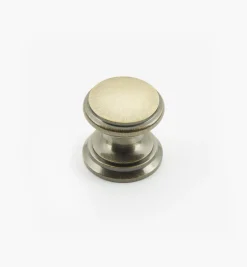 Lee Valley Bevelled Brass Round Knobs