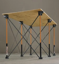 Lee Valley Bora Centipede Table