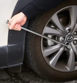 Lee Valley Breaker Bar