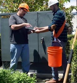 Lee Valley Bucket Buddy Sash
