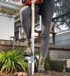 Lee Valley Bulb Planter