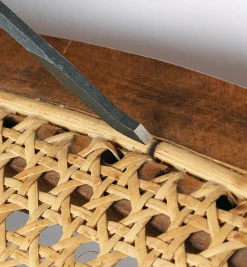 Lee Valley Caning Chisel