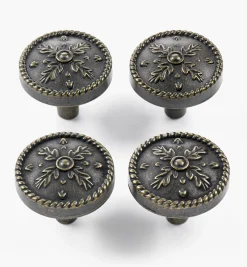 Lee Valley Chartres Cup Pull & Knob