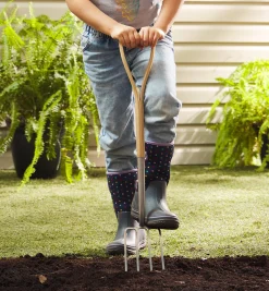 Lee Valley Children's Digging Fork