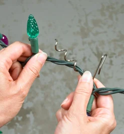 Lee Valley Christmas Light Hangers