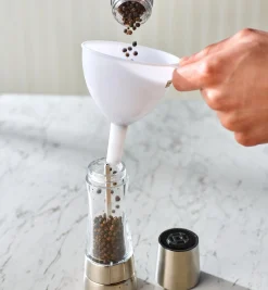 Lee Valley Cole & Mason Salt & Pepper Mill Set