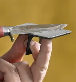 Lee Valley Credit-Card Size Sharpeners