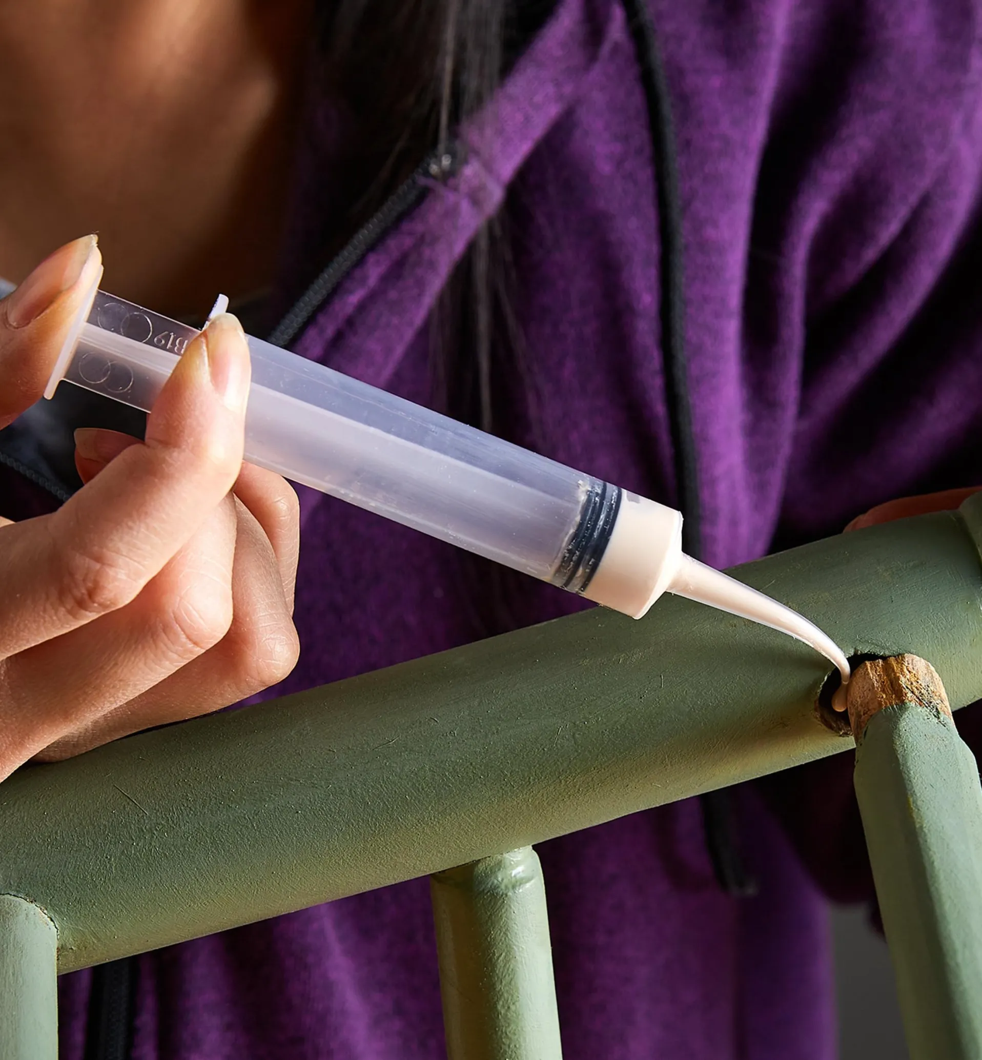 Lee Valley Curved-Tip Syringe