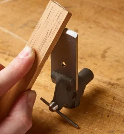 Lee Valley Detail Hand Vise