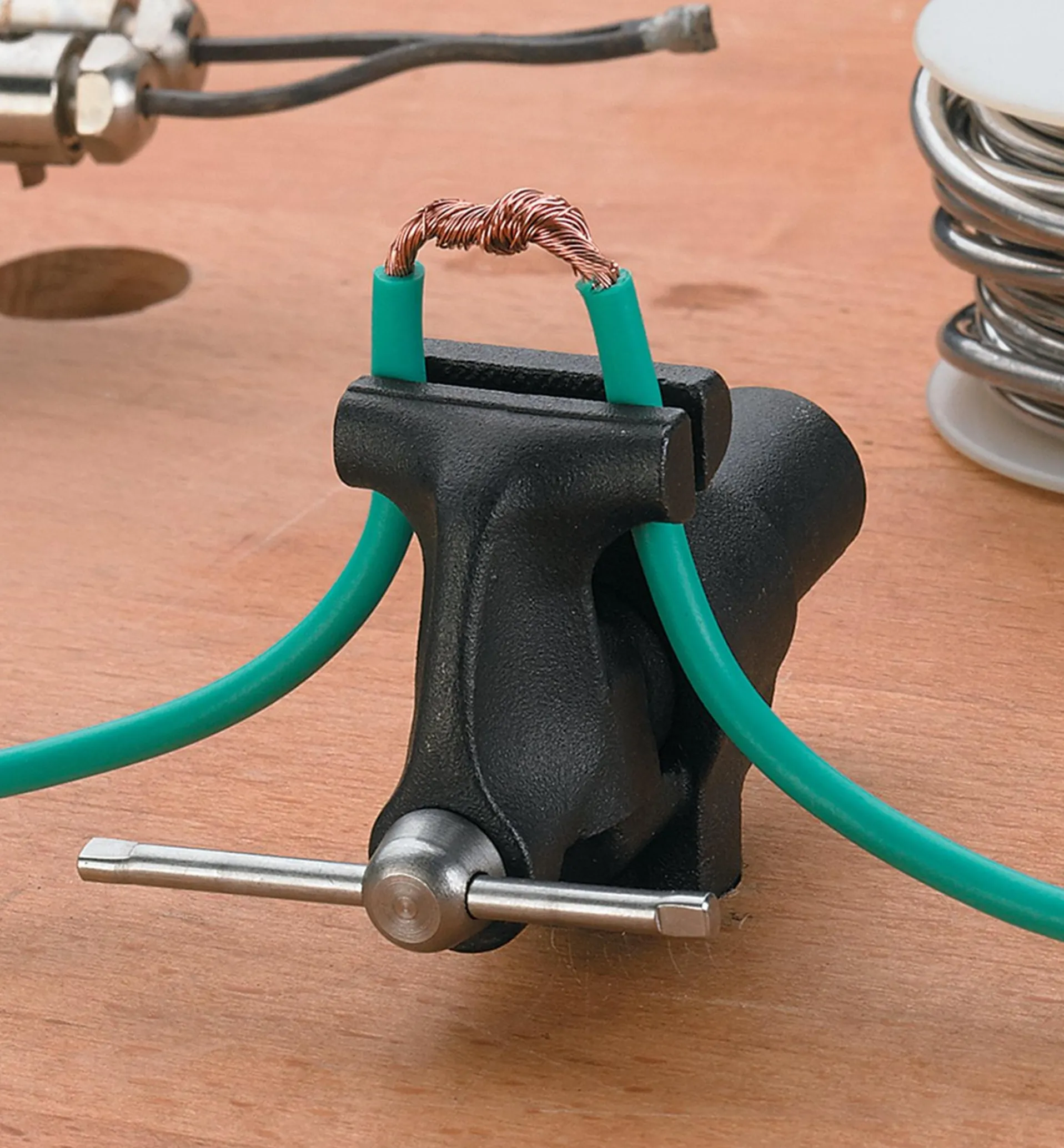 Lee Valley Detail Hand Vise