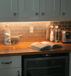 Lee Valley Diffusers For LED Tape Lighting Corner-Mount Channels