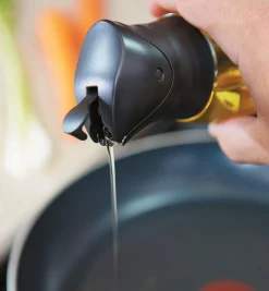 Lee Valley Dripless Bottle