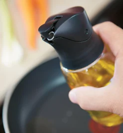 Lee Valley Dripless Bottle