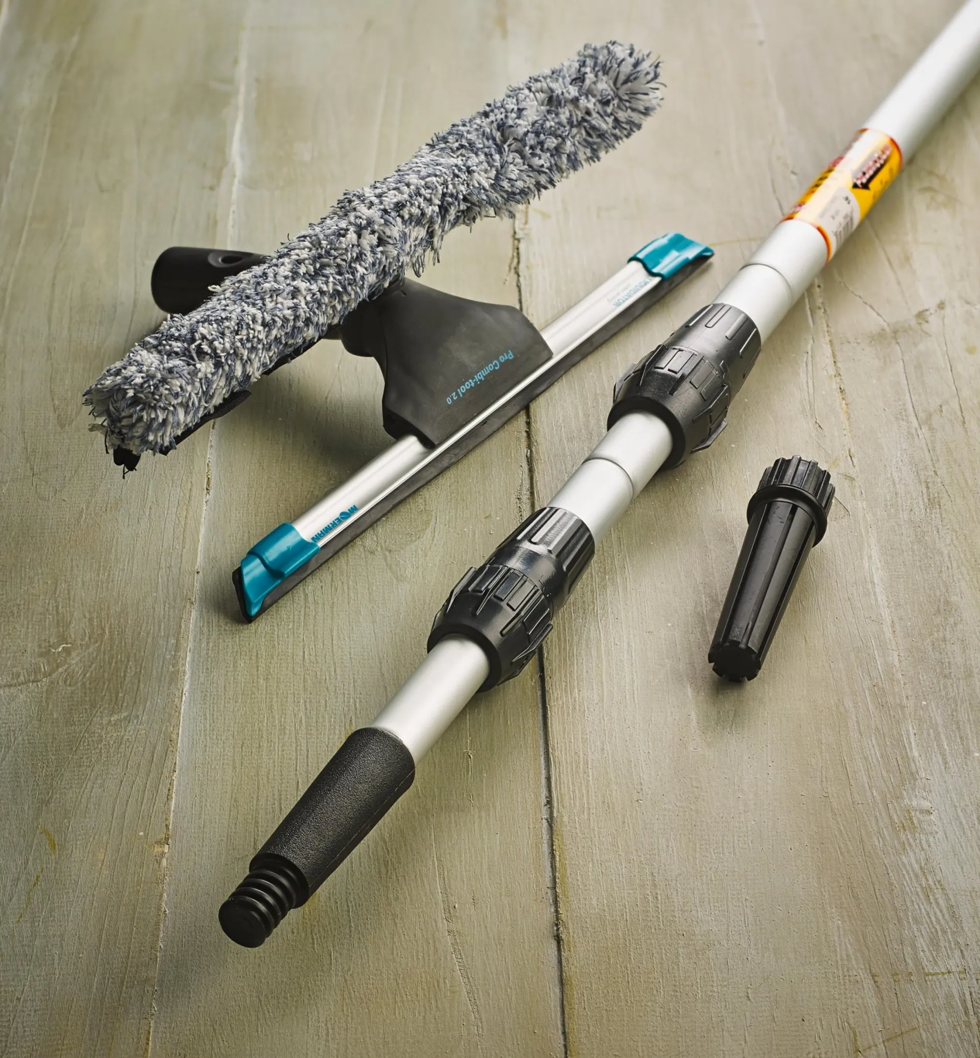 Lee Valley Dual-Head Window-Washing Set