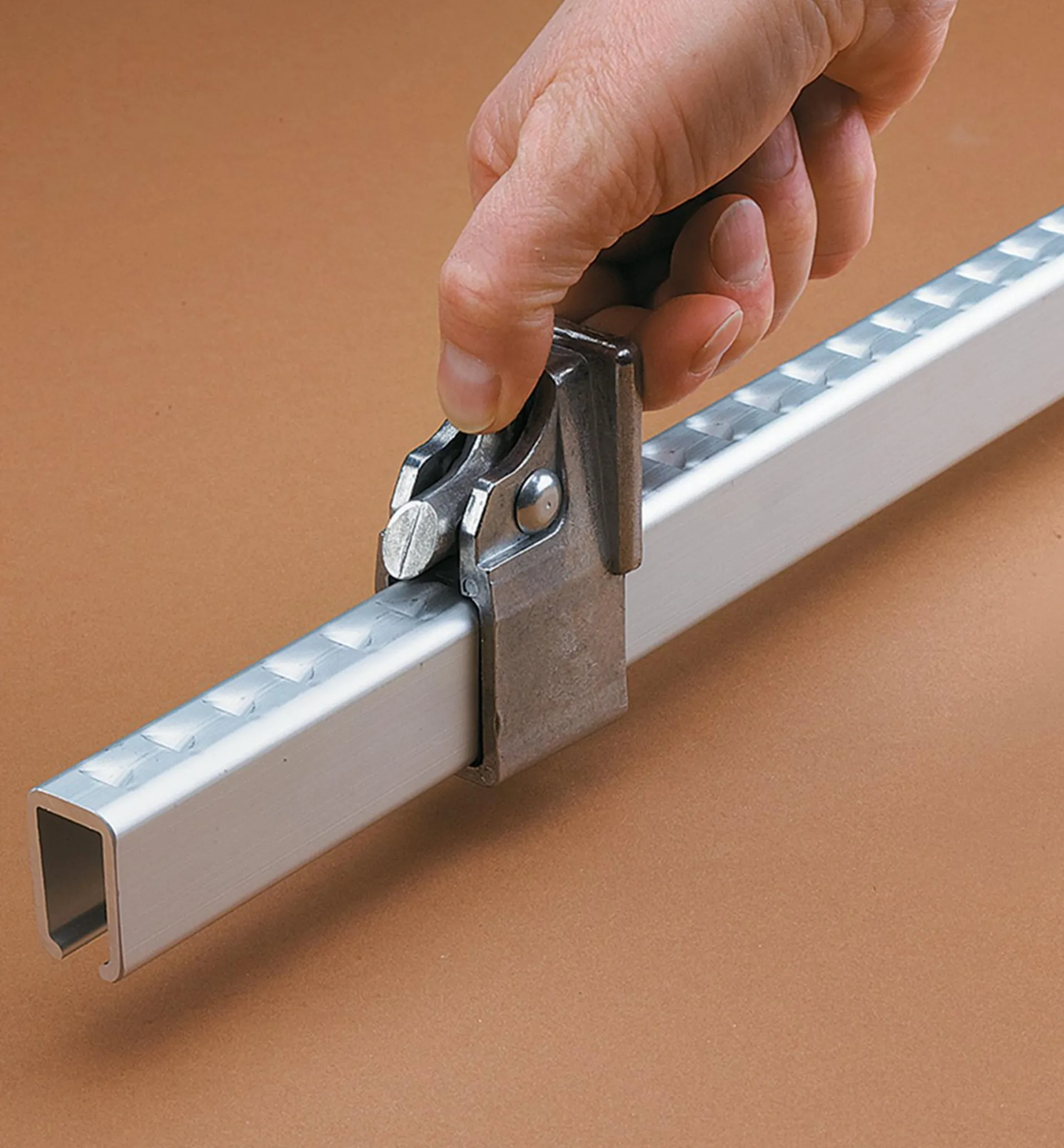 Lee Valley Dubuque Aluminum Bar Clamps