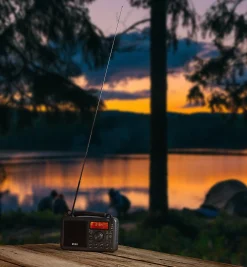 Lee Valley Eton AM/FM Shortwave Radio