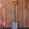 Lee Valley Fiskars Pro Transfer Shovel