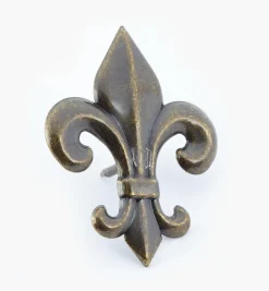 Lee Valley Fleur-de-Lis Clavos (Nails)