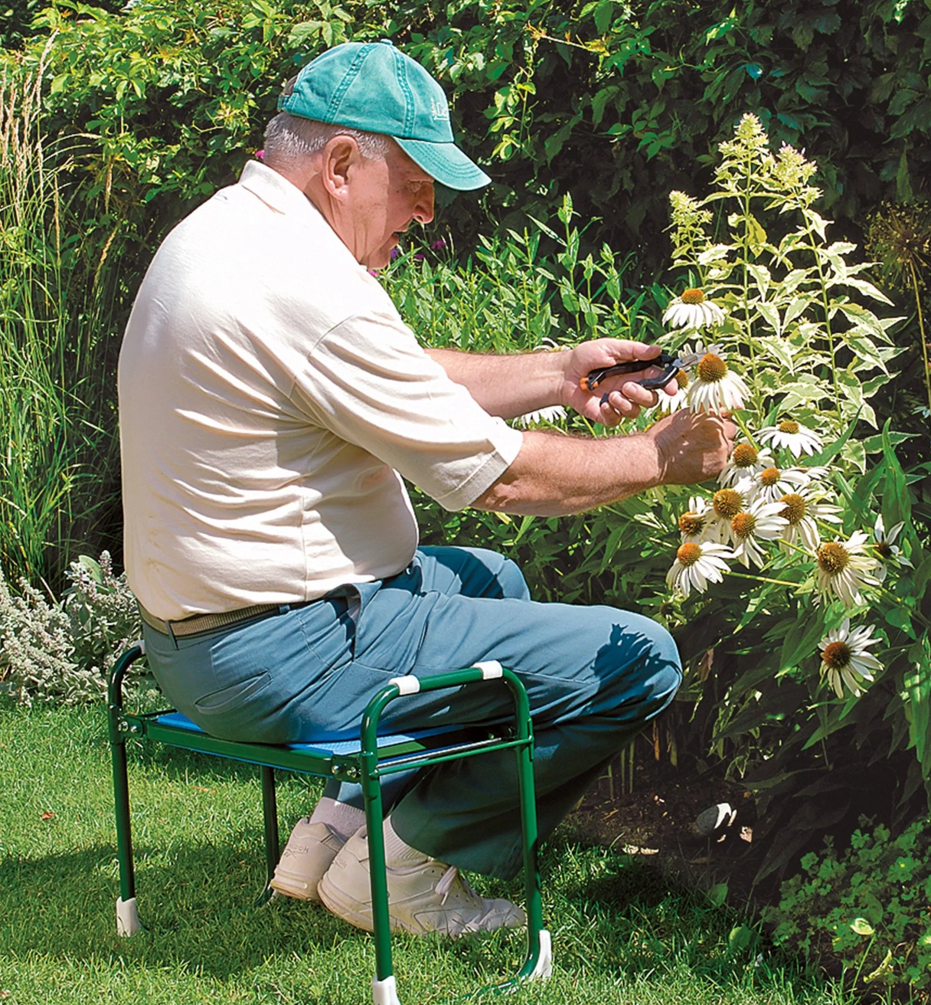 Lee Valley Folding Kneeler Stool & Tool Holder Set