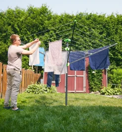 Lee Valley Folding Outdoor Clothes Dryer