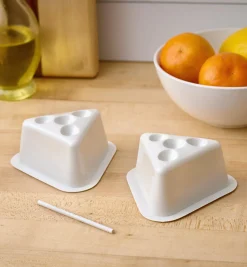 Lee Valley Fruit Fly Traps