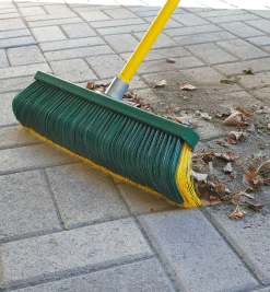 Lee Valley Fusselschreck Brooms