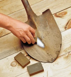 Lee Valley Garden Tool Maintenance Set