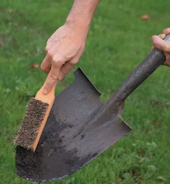 Lee Valley Garden Tool Maintenance Set