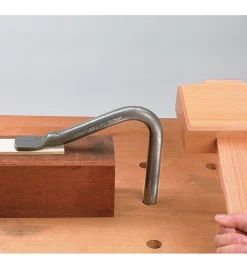 Lee Valley Gramercy Tools Holdfast