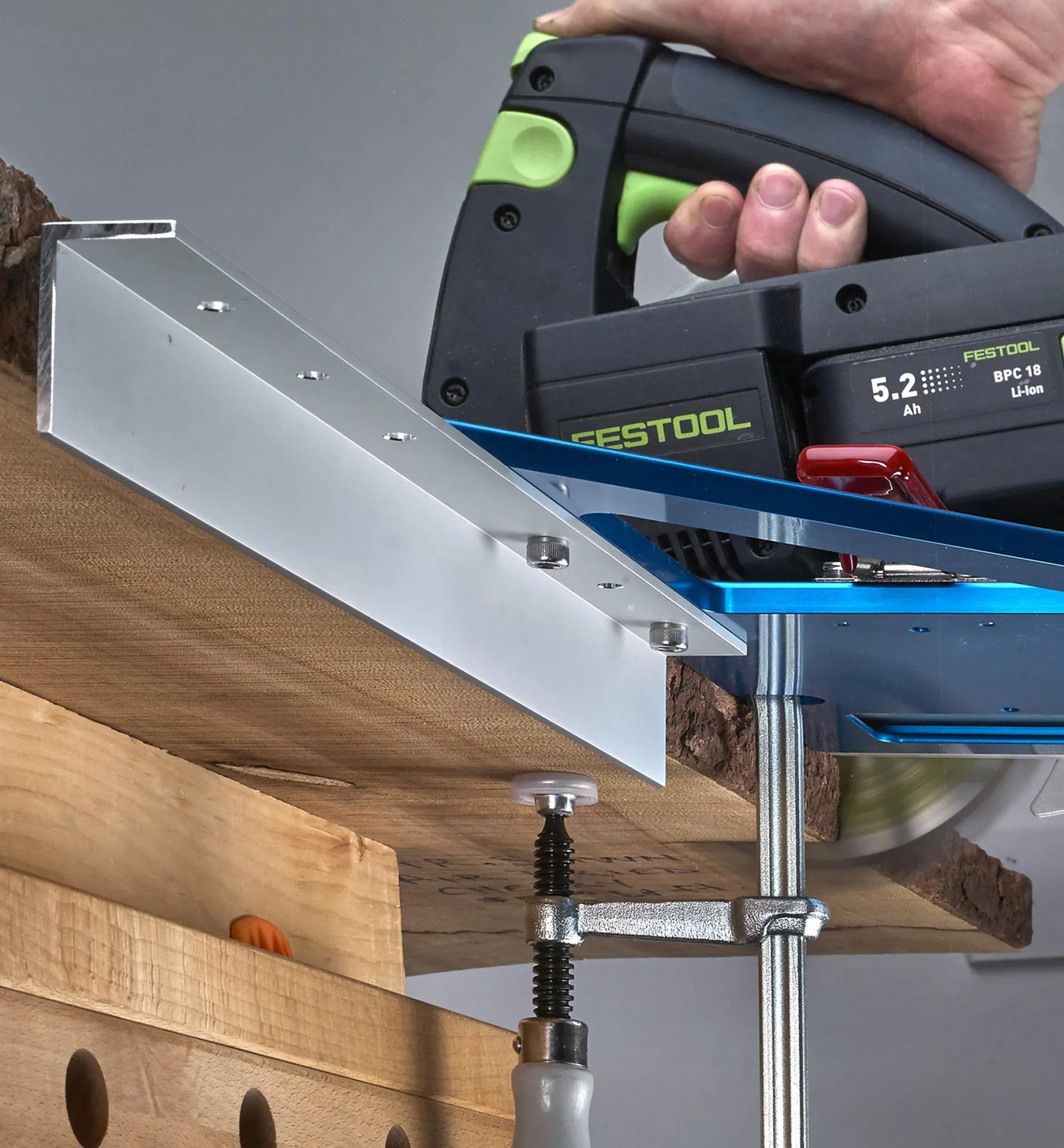 Lee Valley GRS-16 Guide Rail Square Angle Accessory