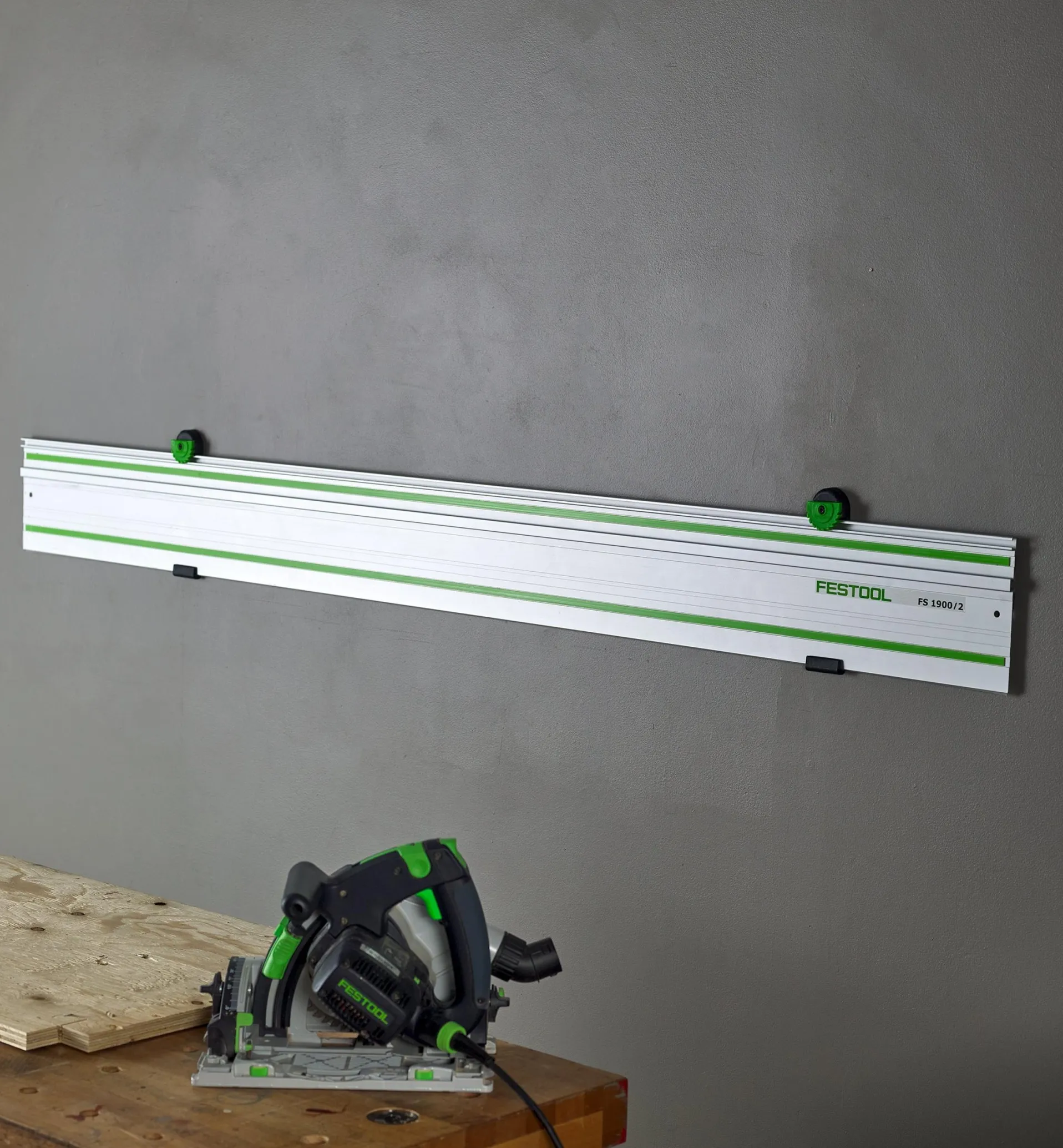 Lee Valley Guide Rail Holders