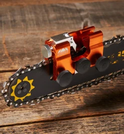 Lee Valley Hand-Crank Chain-Saw Sharpener