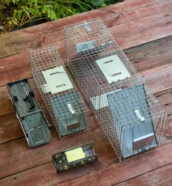 Lee Valley Havahart Animal Traps