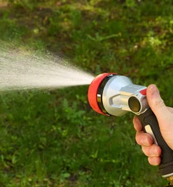 Lee Valley Heavy-Duty Five-Pattern Nozzle