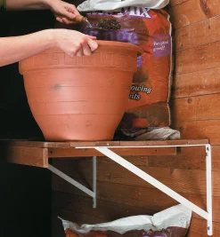 Lee Valley Heavy-Duty Shelf Brackets