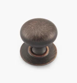 Lee Valley Hollow Brass Knobs With Escutcheons