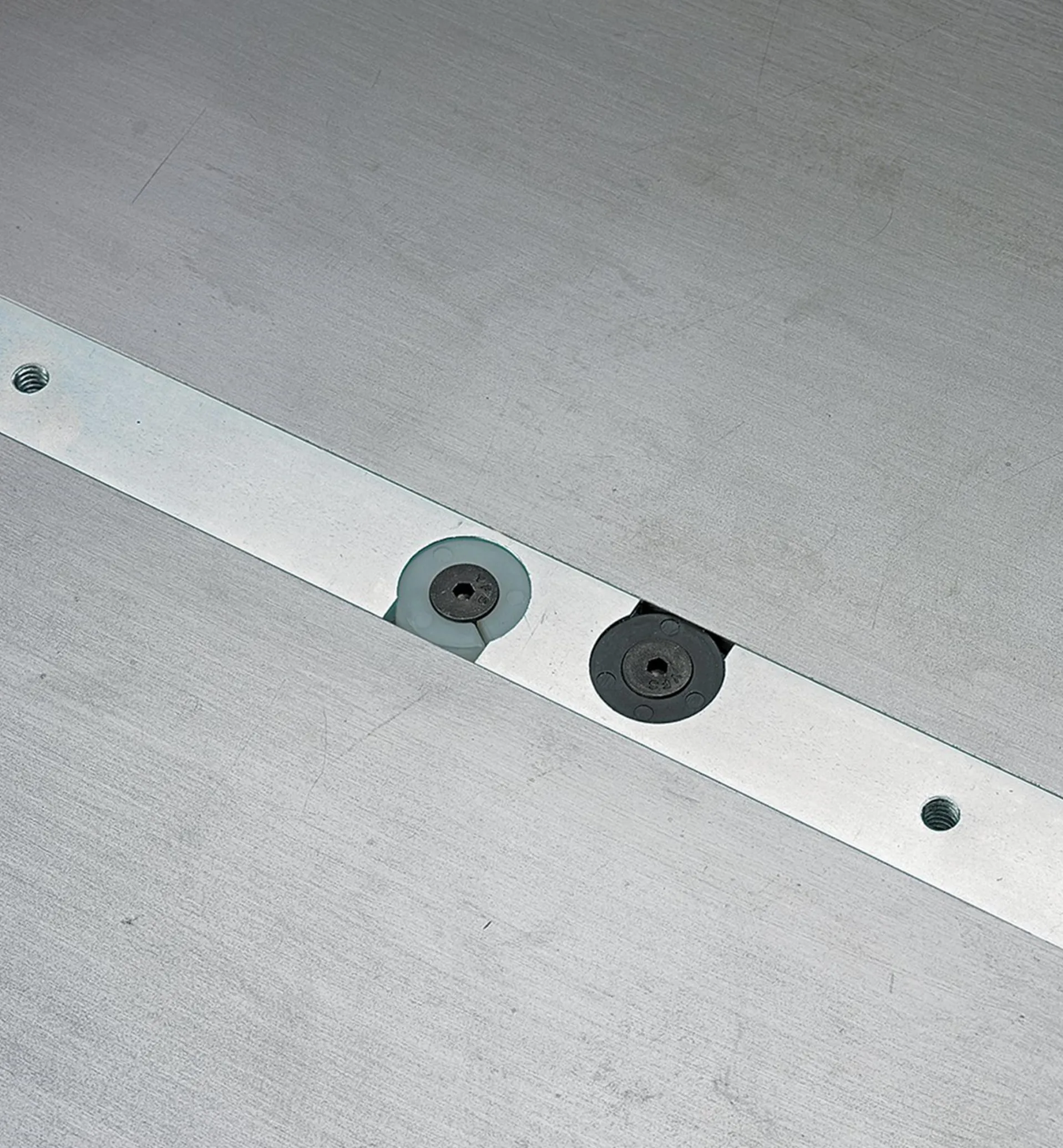 Lee Valley Incra Miter-Slot Slider Bars