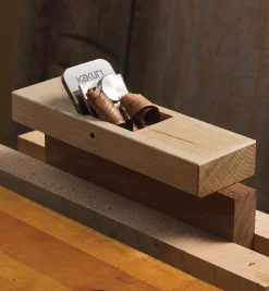 Lee Valley Japanese Smooth Wooden Plane