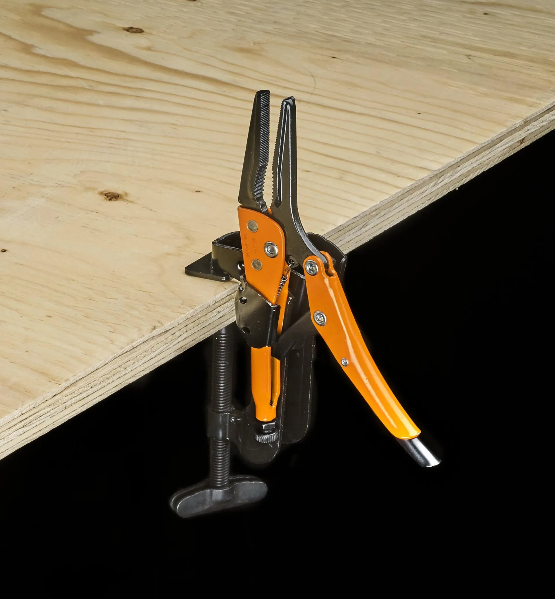 Lee Valley Job-Site Holders For Grip-On Locking Pliers